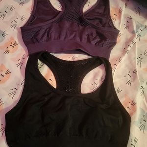 Sports bra